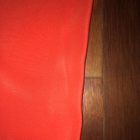 100% Silk dress by Ella Luna - Picture 3 of 6